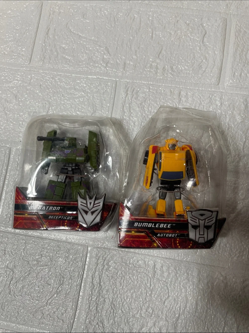 Bumblebee & Megatron Kids Action Figures - Yellow, Green